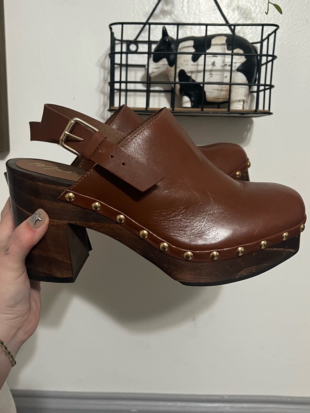 Matisse “Liberty” Brown Leather & Wood Clog Heels
